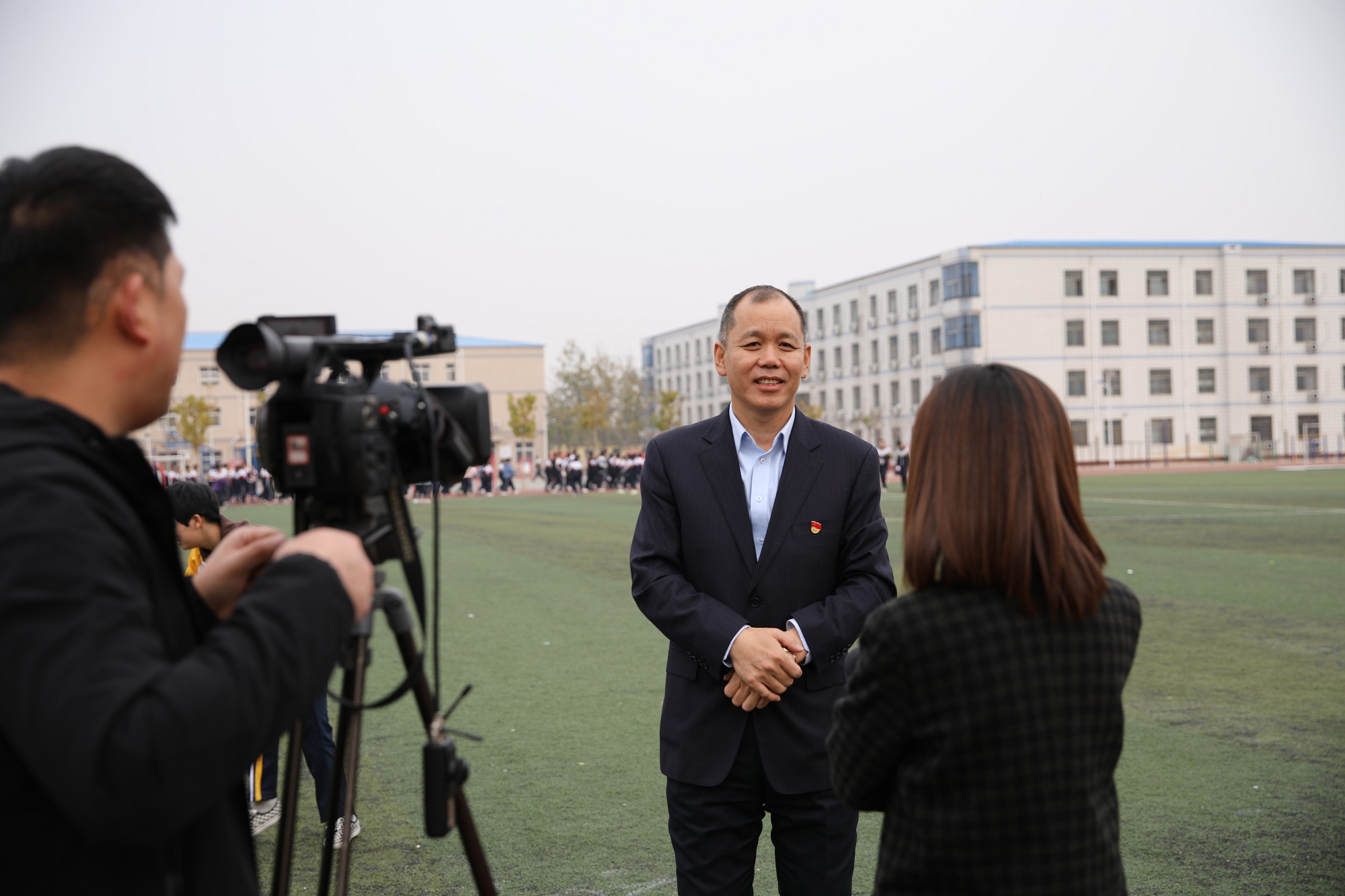 “多一张笑脸 多一份希望”携手同行,共筑未来| 明博体育中国官方网站中国官方网站走进青县一中